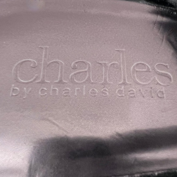 Charles by Charles David Black/Cream Strappy Wedge Sandal Sz 9 - Picture 5 of 5